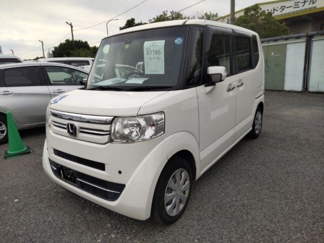 7795 Honda N box plus JF1 2016 г. (LUM Kobe Nyusatsu)